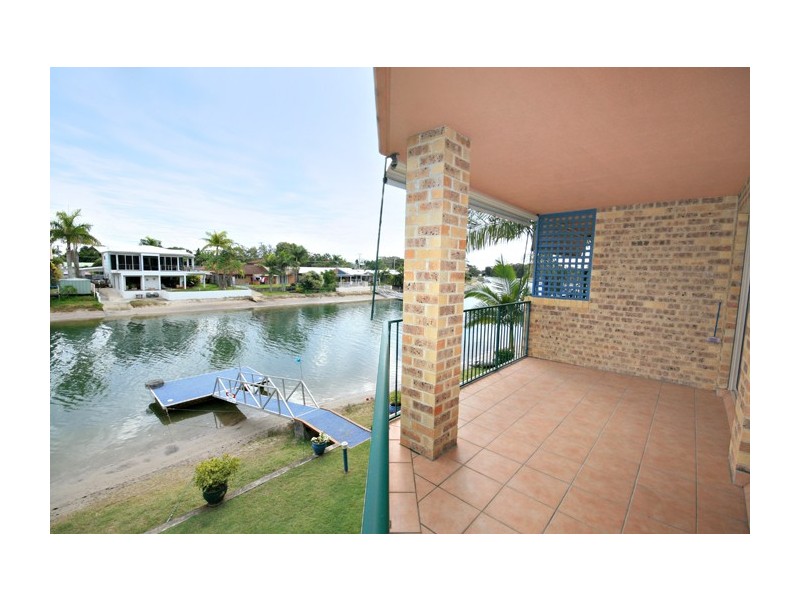 3/8 Broadmeadows Road, Maroochydore QLD 4558