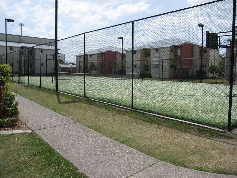 11/4-20 Varsity Apartments, Varsity View Court, Sippy Downs QLD 4556