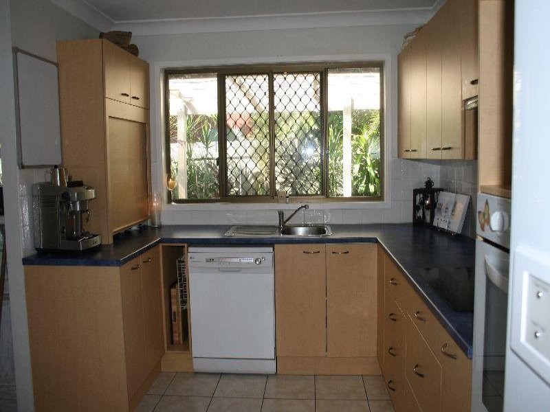 9 Sharon Crescent, Mountain Creek QLD 4557