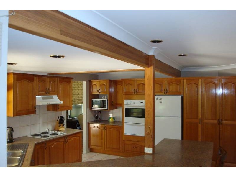 18 Greenwood Place, Little Mountain QLD 4551