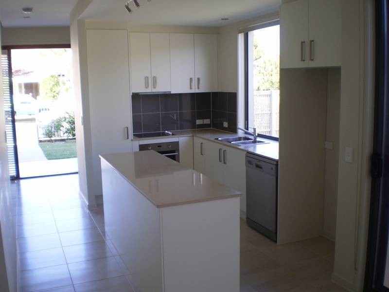 7b Gibson Street, Maroochydore QLD 4558