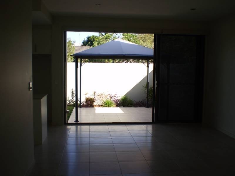 7b Gibson Street, Maroochydore QLD 4558