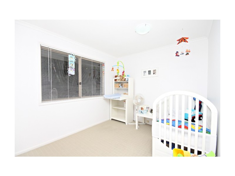 25 Orlando Crescent, Kuluin QLD 4558
