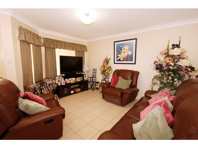 34 Homestead Drive, Little Mountain QLD 4551