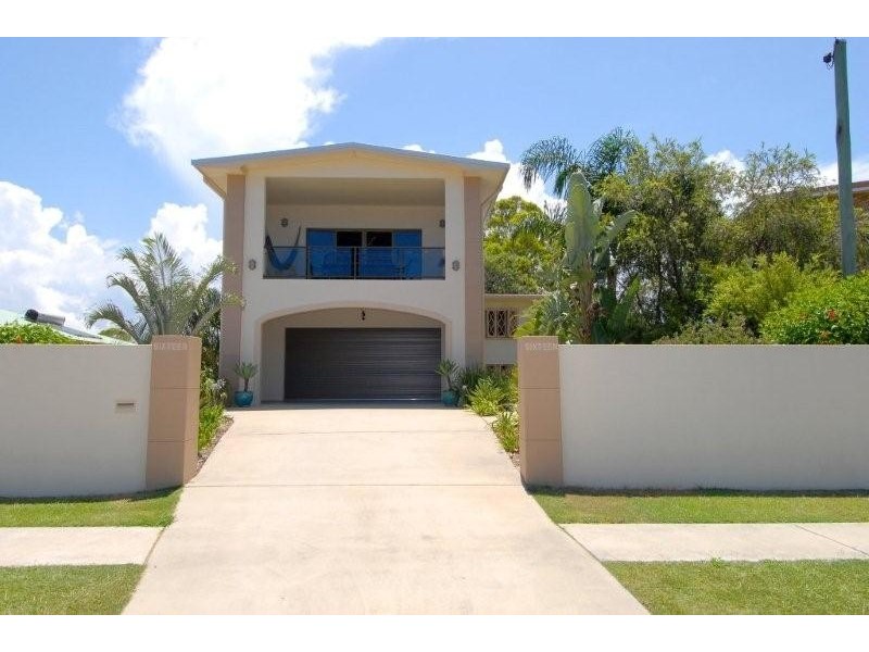 16 Yinni Street, Maroochydore QLD 4558