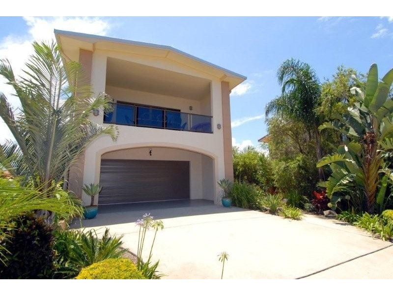 16 Yinni Street, Maroochydore QLD 4558