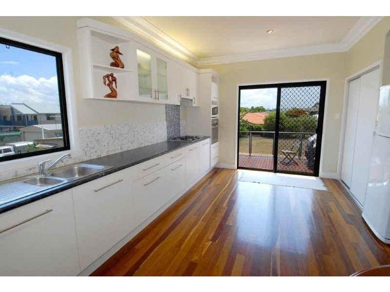 16 Yinni Street, Maroochydore QLD 4558