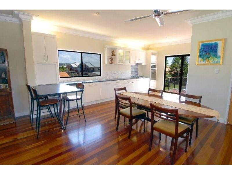 16 Yinni Street, Maroochydore QLD 4558