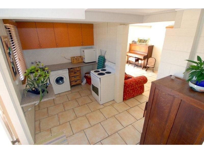 16 Yinni Street, Maroochydore QLD 4558