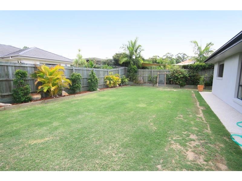 16 Rimmel Place, Palmwoods QLD 4555
