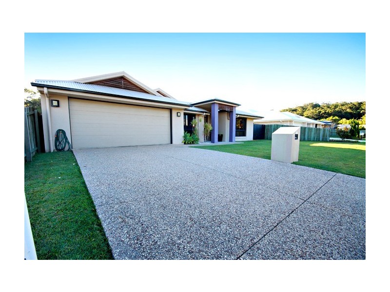 6 Baltimore Place, Kuluin QLD 4558