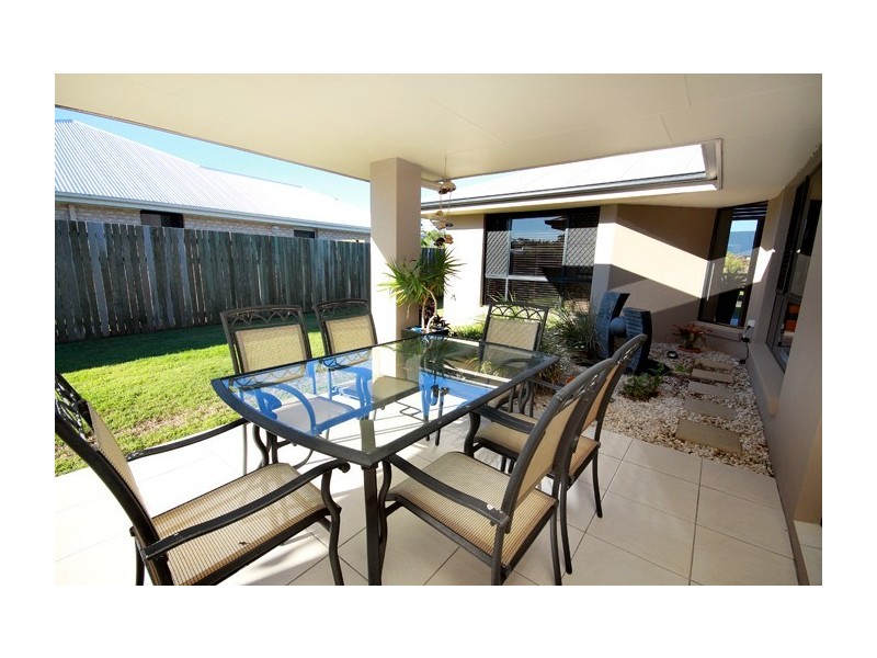 6 Baltimore Place, Kuluin QLD 4558