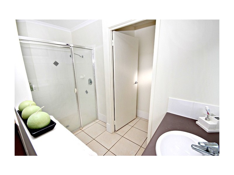 6 Baltimore Place, Kuluin QLD 4558