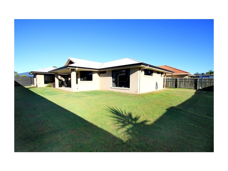6 Baltimore Place, Kuluin QLD 4558