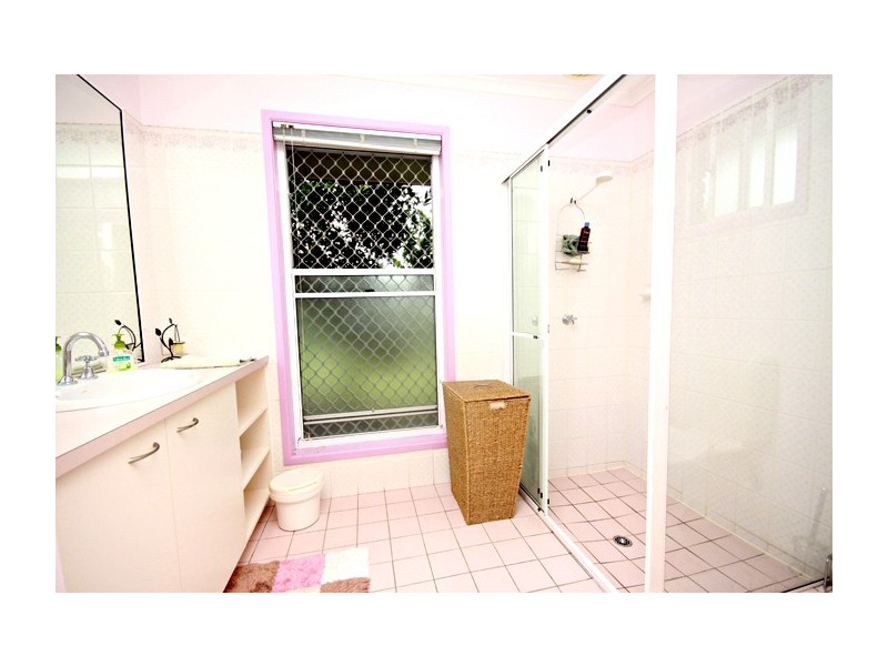 90 Deloraine Drive, Buderim QLD 4556