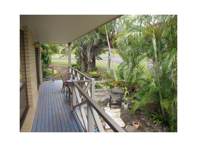 2 Mango Street, Maroochydore QLD 4558