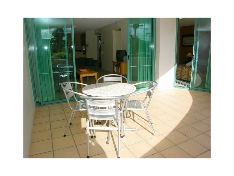 25/188 Grand Palais, Alexandra Parade, Alexandra Headland QLD 4572