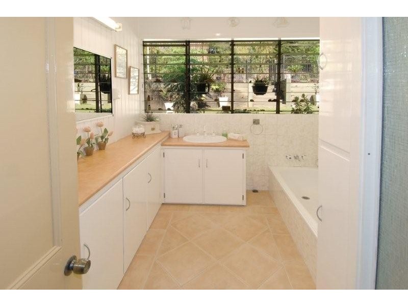 376 Petrie Creek Road, Rosemount QLD 4560