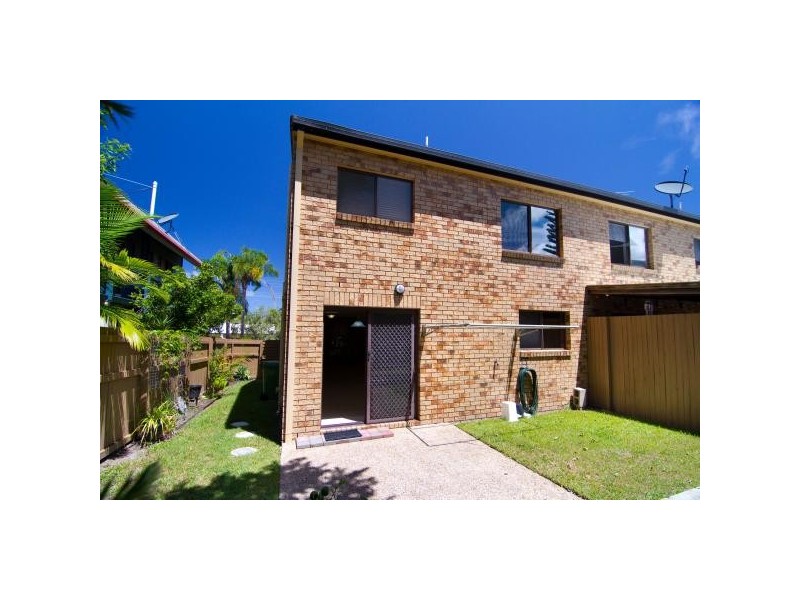 2/46 Lawrence Street, Mooloolaba QLD 4557