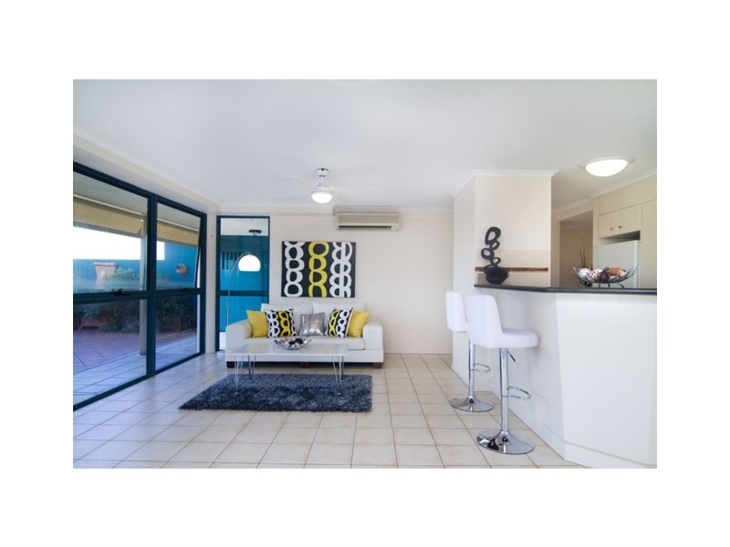 205/98 Aleutian at Seaforth, Alexandra Parade, Alexandra Headland QLD 4572