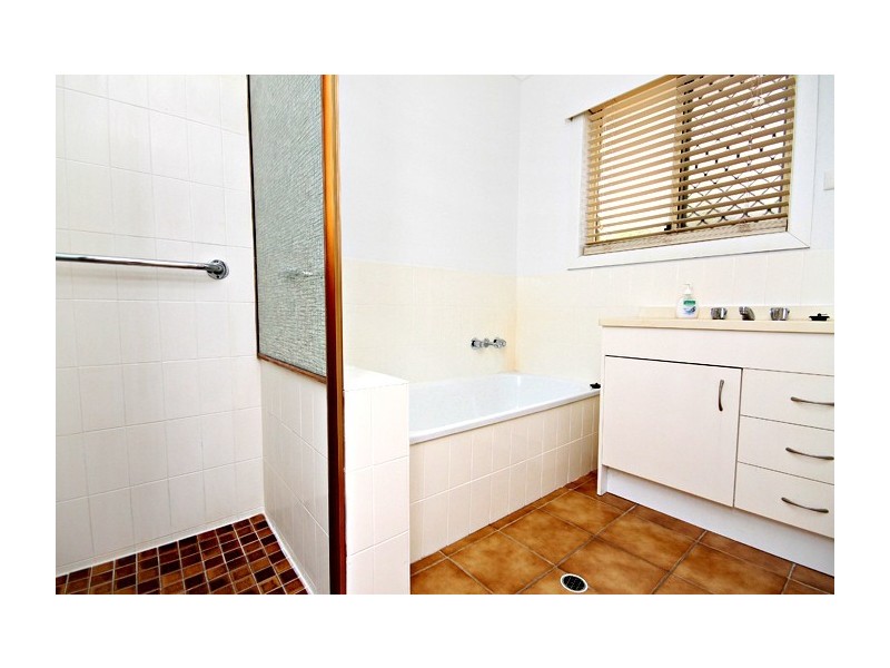 16/119 Taraleah III, Sugar Road, Alexandra Headland QLD 4572