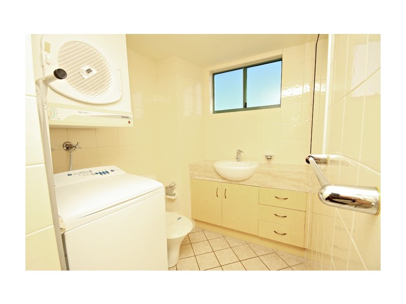 70/188 Grand Palais, Alexandra Parade, Alexandra Headland QLD 4572