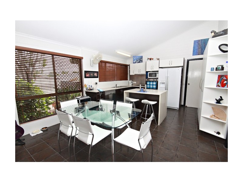 11 Cooinda Crescent, Maroochydore QLD 4558