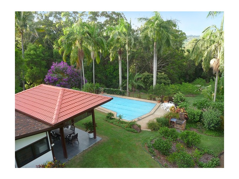 39 Towen Mountain Road, Towen Mountain QLD 4560