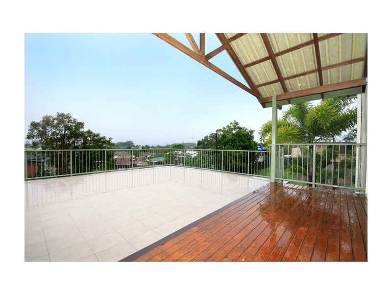 13 Hilltop Crescent, Maroochydore QLD 4558