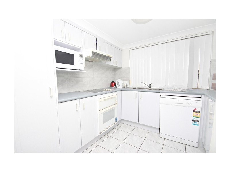 4/51 Boronia Court, Beach Parade, Maroochydore QLD 4558
