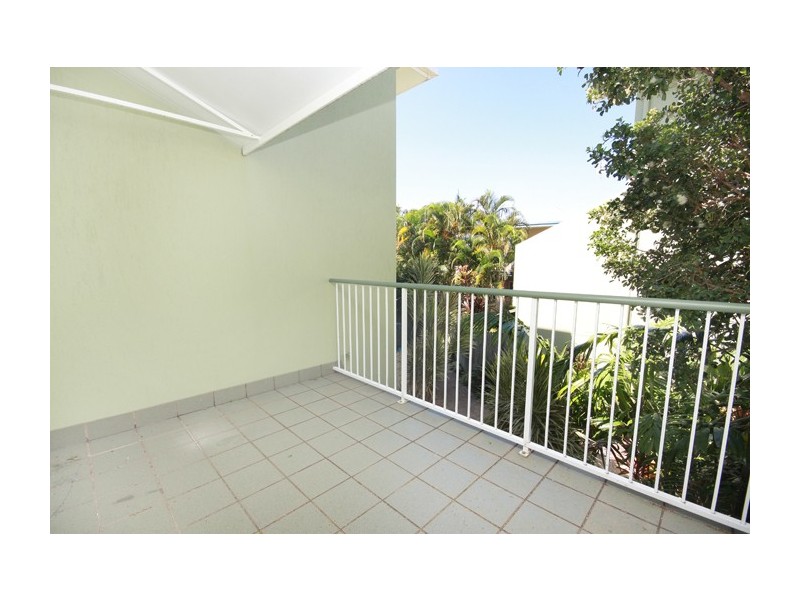 4/51 Boronia Court, Beach Parade, Maroochydore QLD 4558