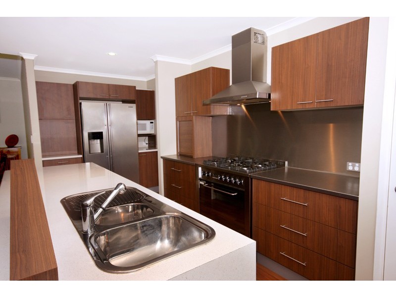 2 Palmyra Crescent, Buderim QLD 4556
