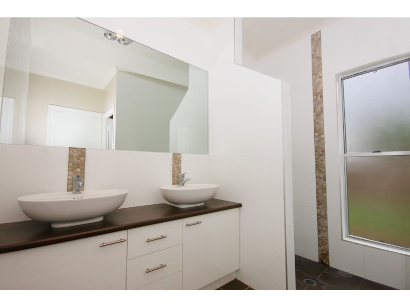 2 Palmyra Crescent, Buderim QLD 4556