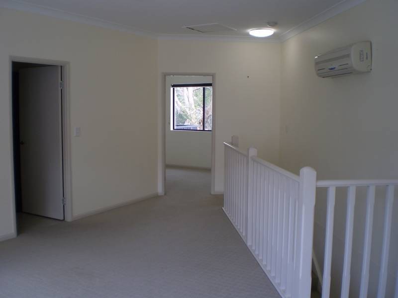 5/8 Hinley Avenue, Maroochydore QLD 4558