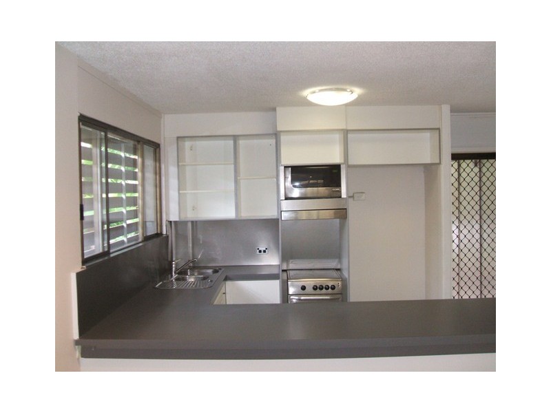 1/19 Kalmara, Tombarra Street, Mooloolaba QLD 4557