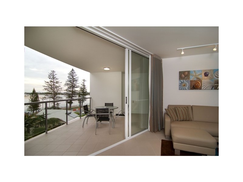 103 & 202/10 Rumba Beach Resort & Spa, Leeding Terrace, Caloundra QLD 4551