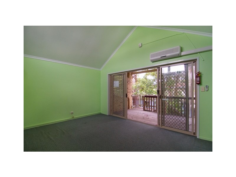 135 Duporth Avenue, Maroochydore QLD 4558