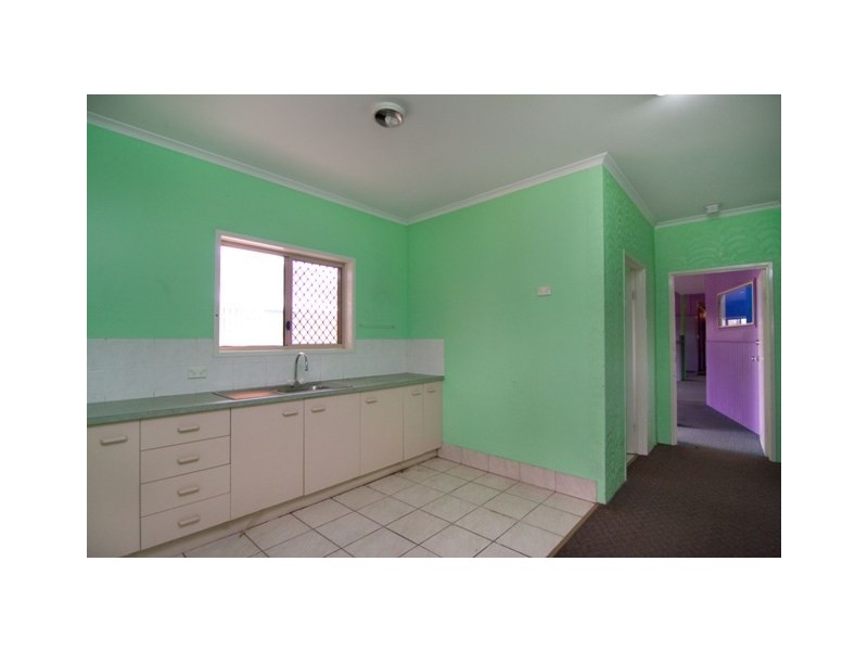 135 Duporth Avenue, Maroochydore QLD 4558