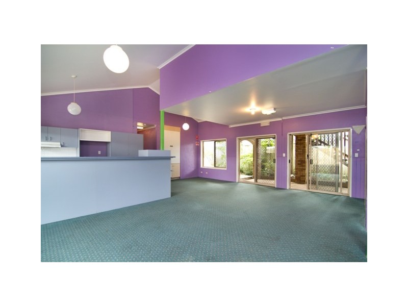 135 Duporth Avenue, Maroochydore QLD 4558