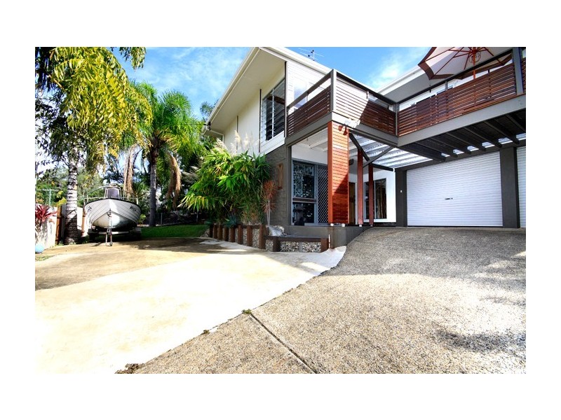 5 Woonum Road, Alexandra Headland QLD 4572