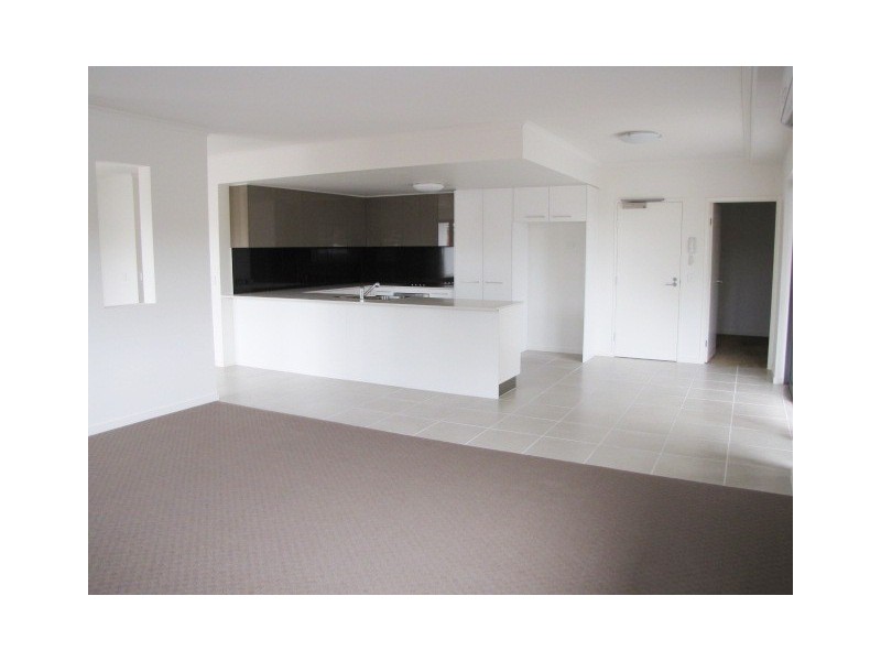 3/80-82 Riverwalk Residences, Beach Road, Maroochydore QLD 4558