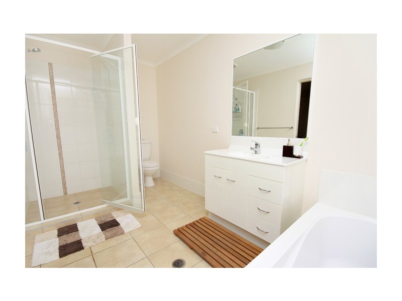 1/4 The Ridge, Ridge Road, Maroochydore QLD 4558