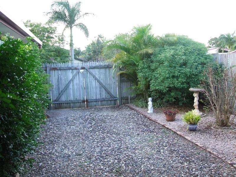 16 Elkhorn Street, Kuluin QLD 4558