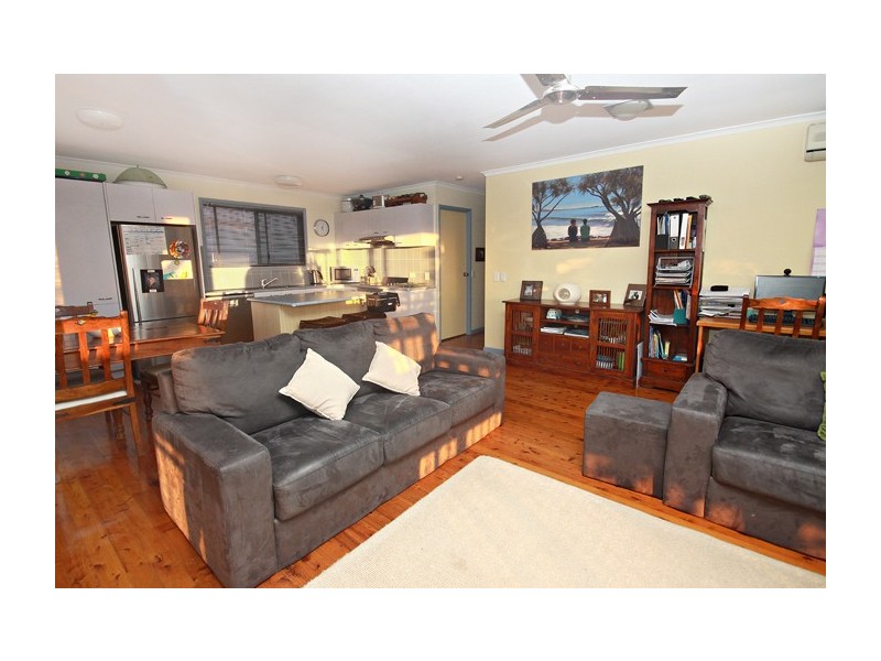 1&2/76 Tantula Road West, Alexandra Headland QLD 4572