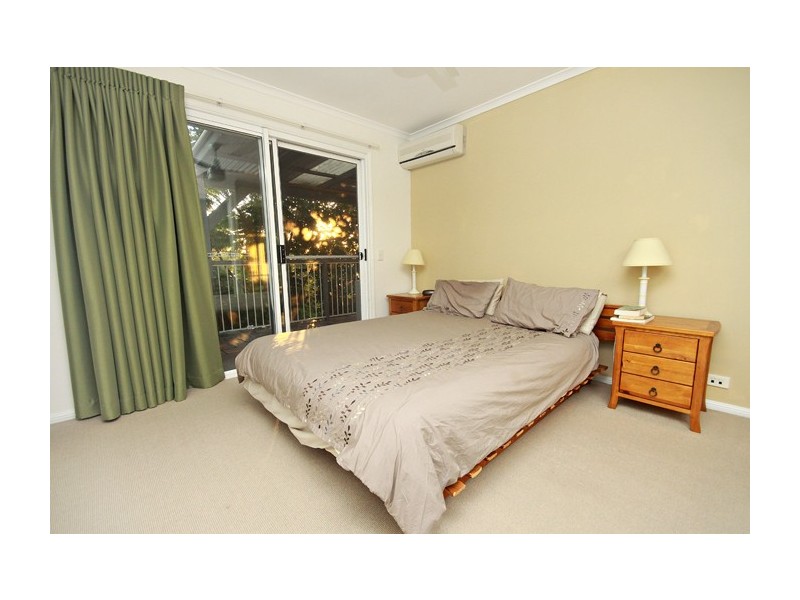 1&2/76 Tantula Road West, Alexandra Headland QLD 4572