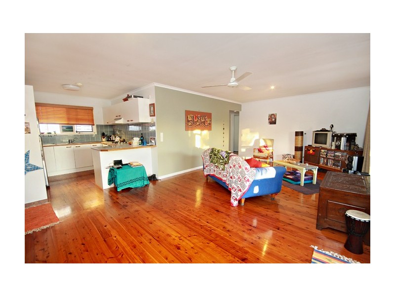 1&2/76 Tantula Road West, Alexandra Headland QLD 4572