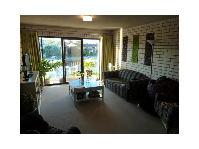 4/12 Warina Place, Tarwarri Crescent, Mooloolaba QLD 4557