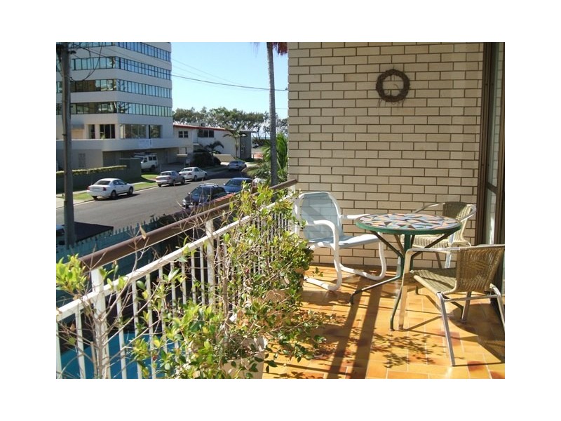4/15 Bren-Nina, Parker Street, Maroochydore QLD 4558