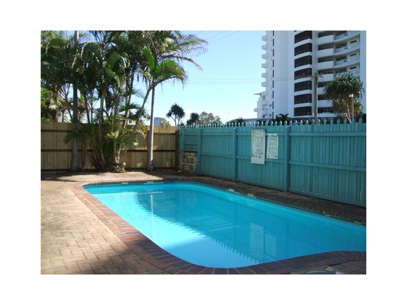 4/15 Bren-Nina, Parker Street, Maroochydore QLD 4558