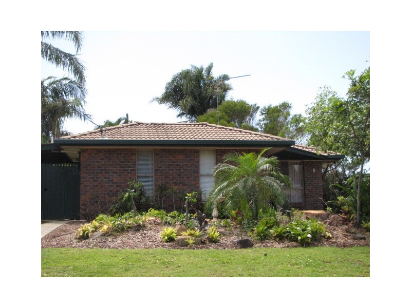 7 Tumala Street, Parrearra QLD 4575